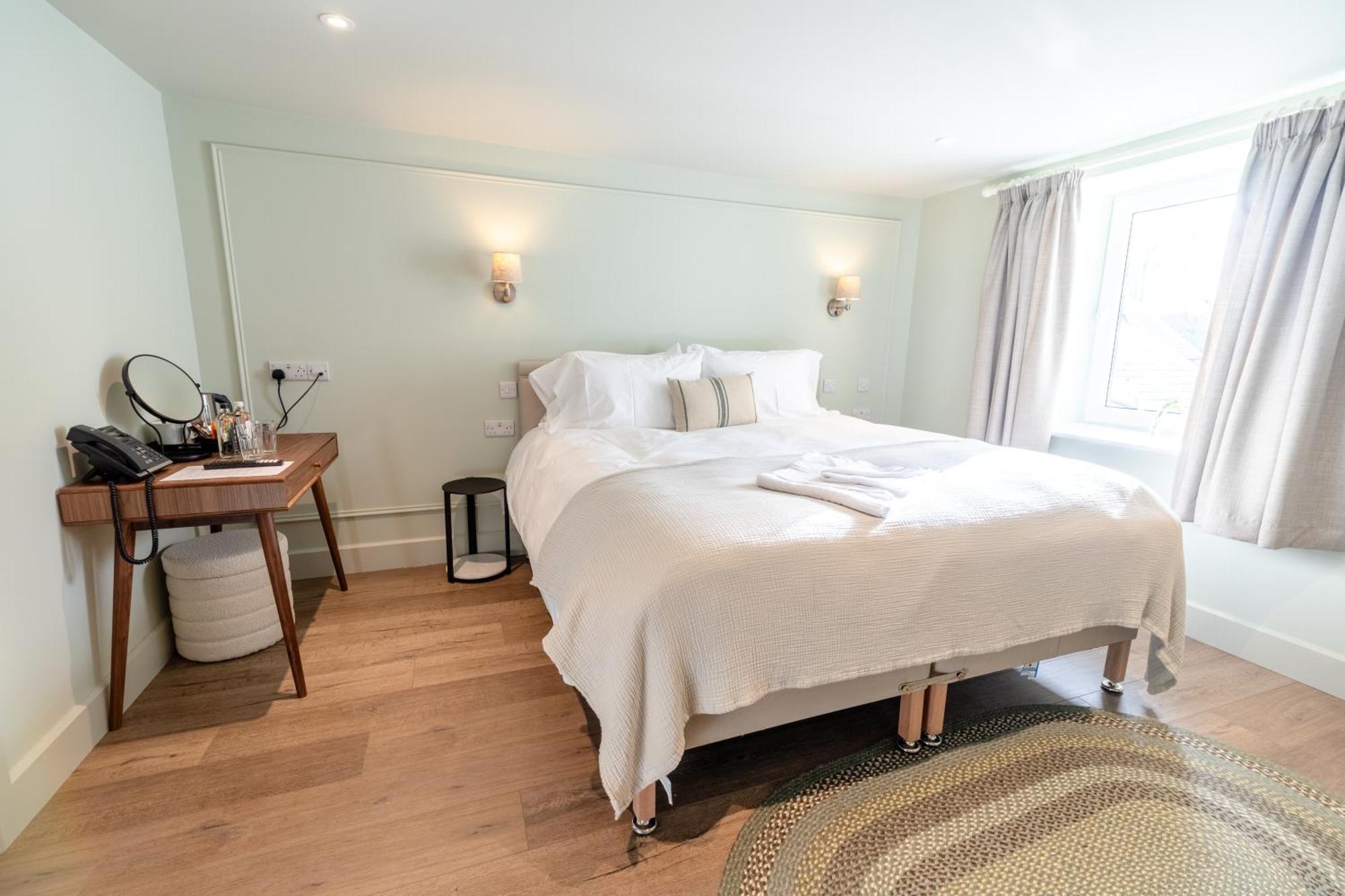 Glan Yr Afon Hotel Pennal Bagian luar foto